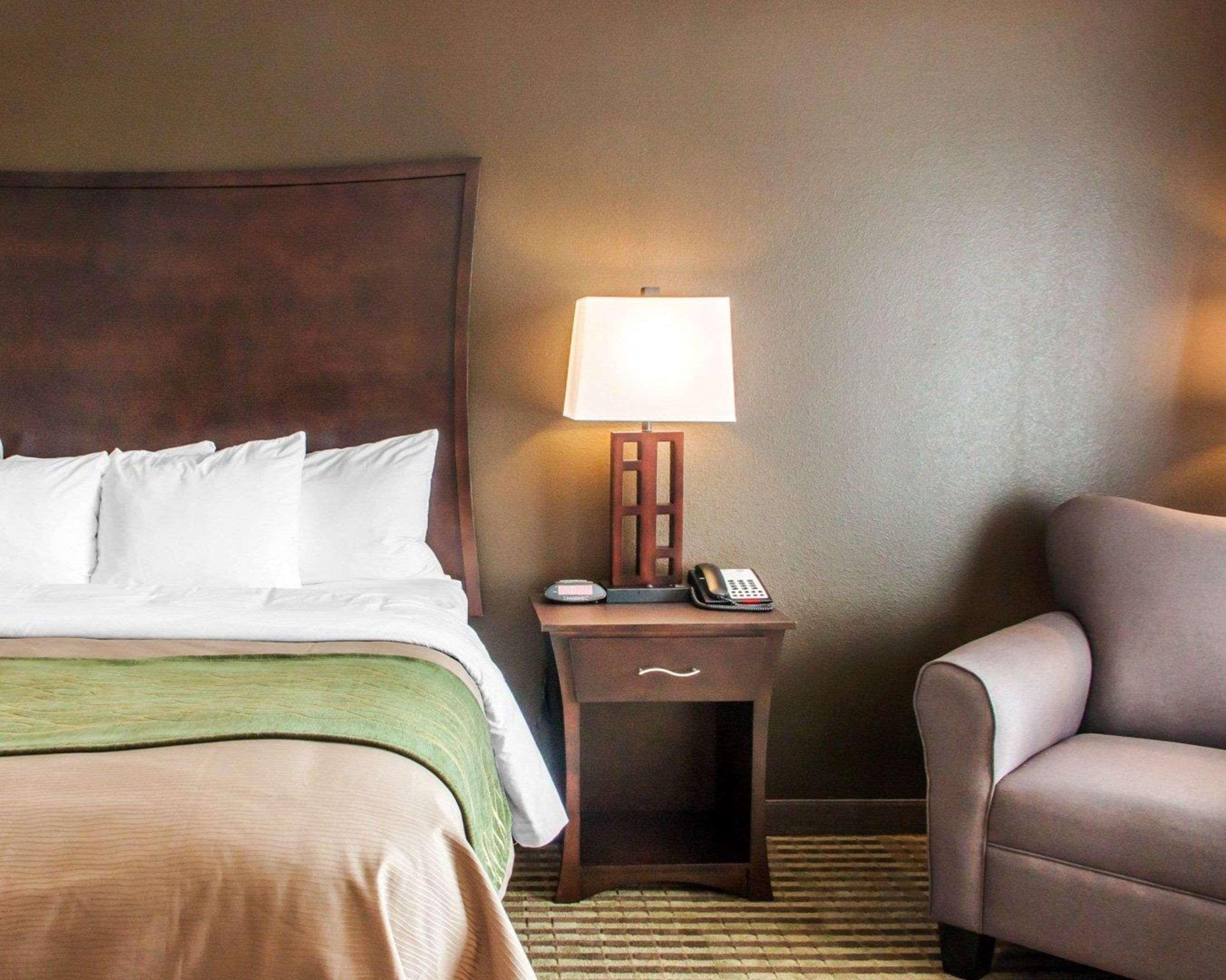 Comfort Inn & Suites Woodward Bagian luar foto