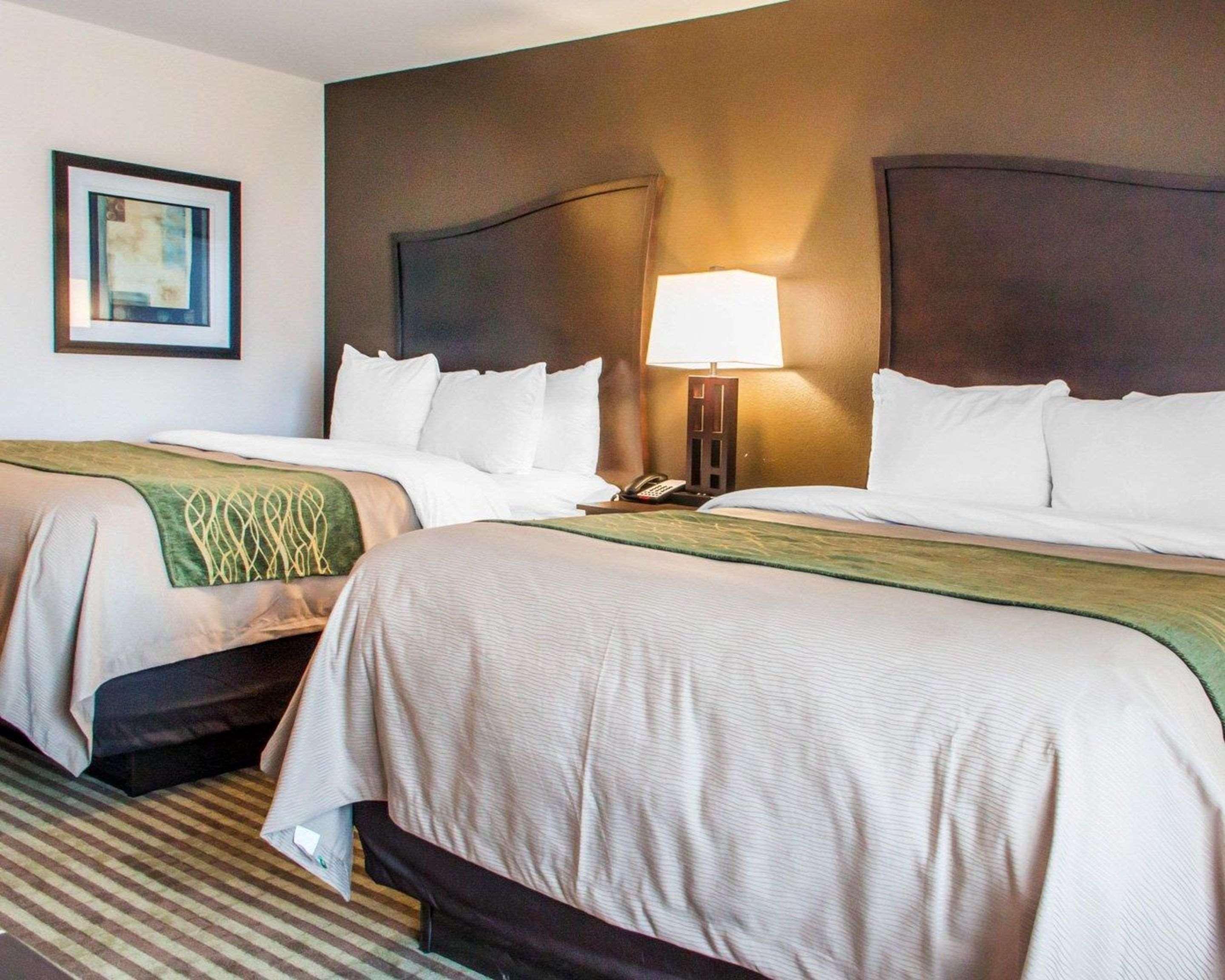 Comfort Inn & Suites Woodward Bagian luar foto