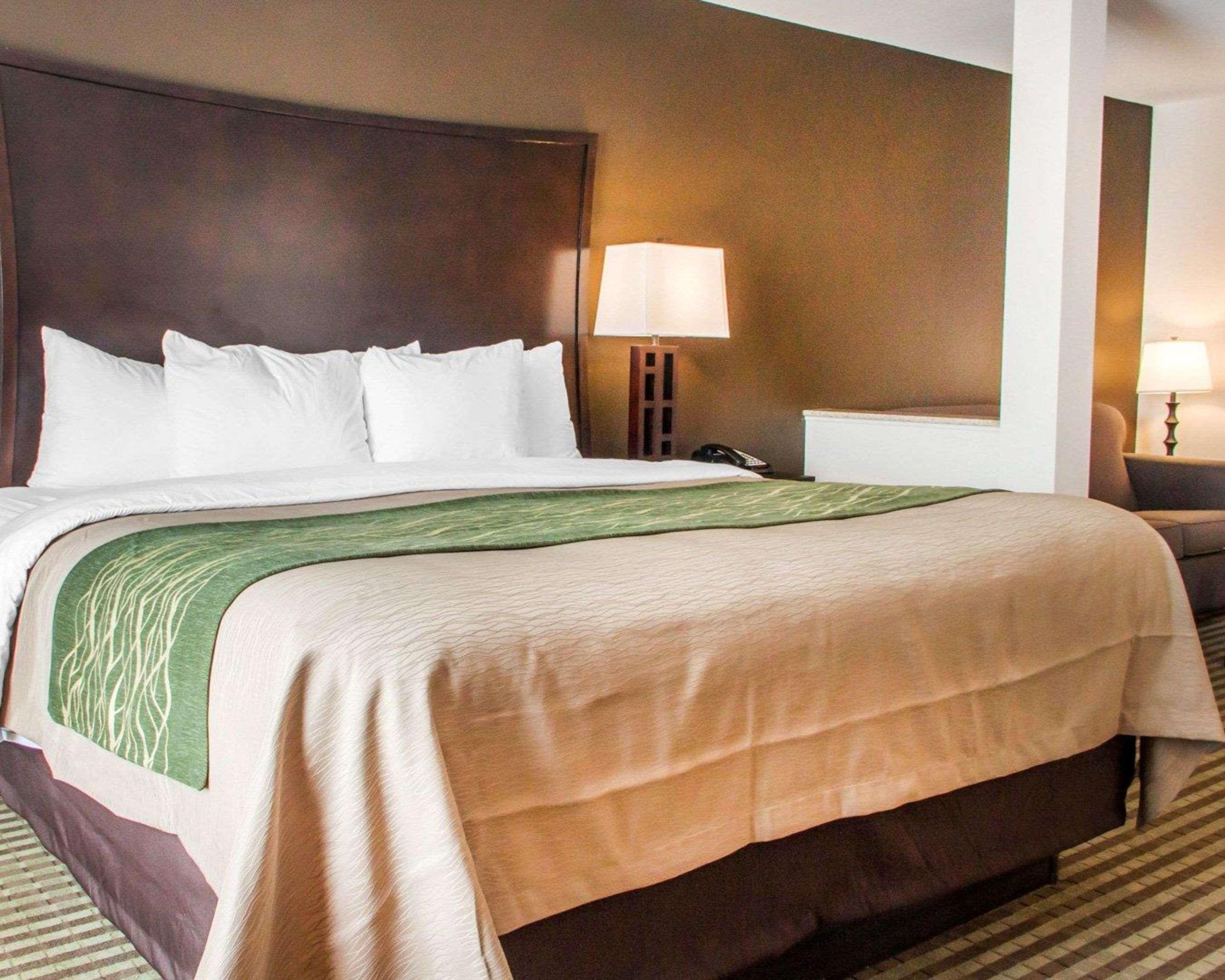 Comfort Inn & Suites Woodward Bagian luar foto