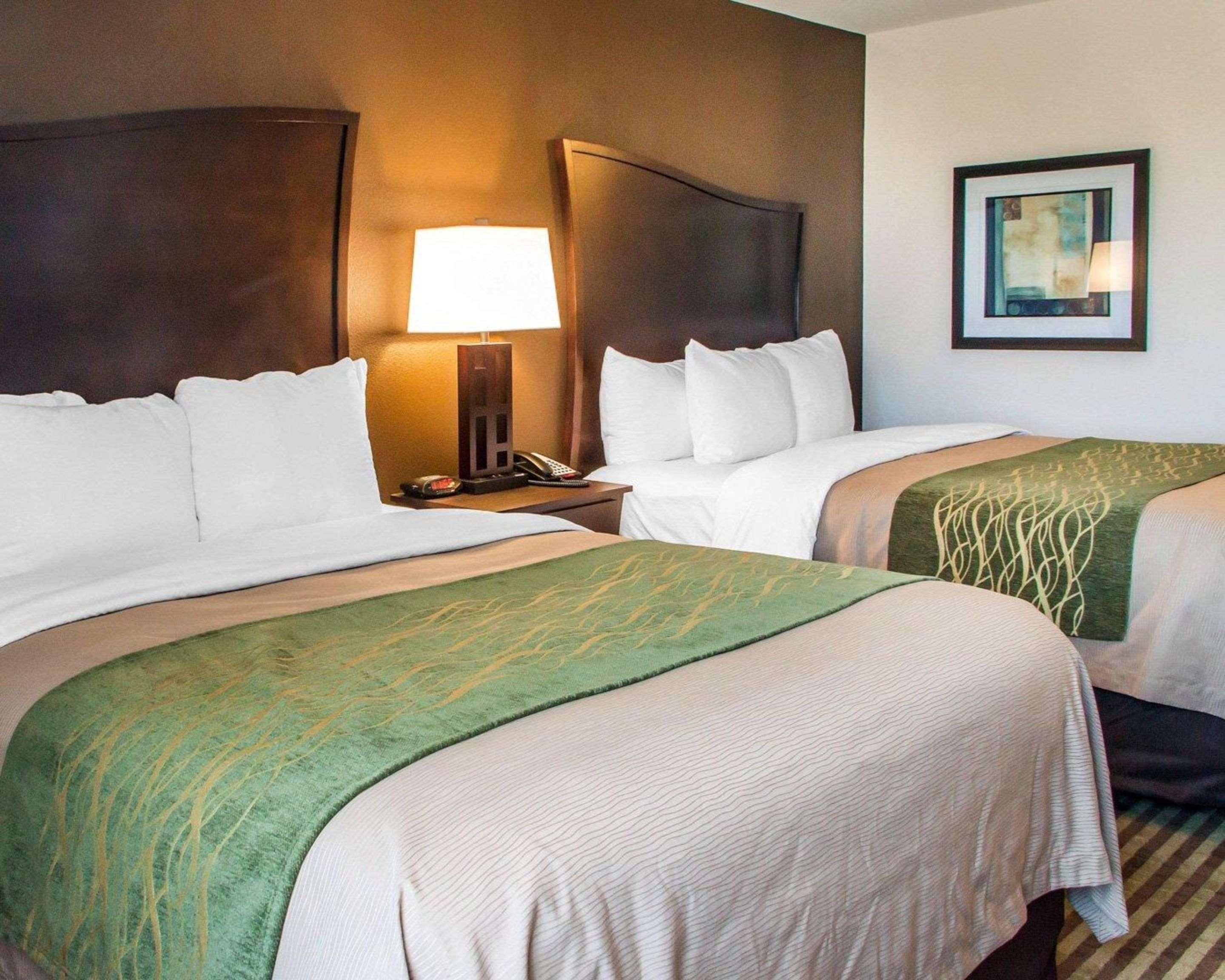 Comfort Inn & Suites Woodward Bagian luar foto