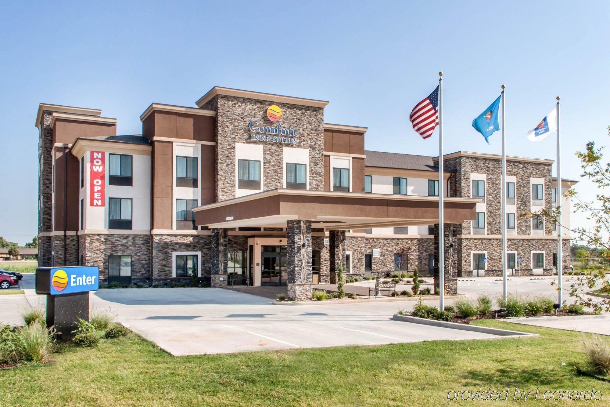 Comfort Inn & Suites Woodward Bagian luar foto
